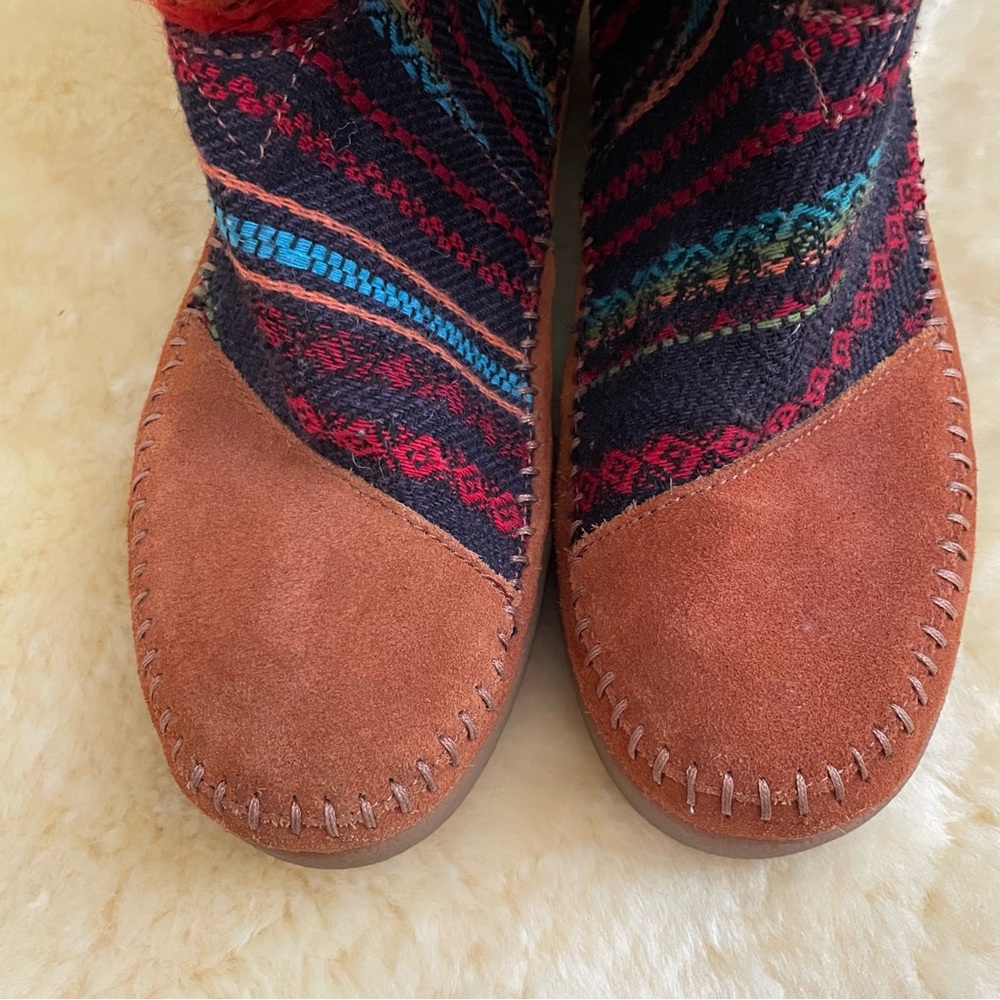 TOMS Nepal Colorful Knit Women's Mid Calf Leather Boots size 8 - Picture 10 of 12
